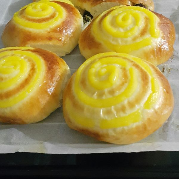 卡士達(克林姆)麵包+減糖卡士達醬:張草莓 一起做