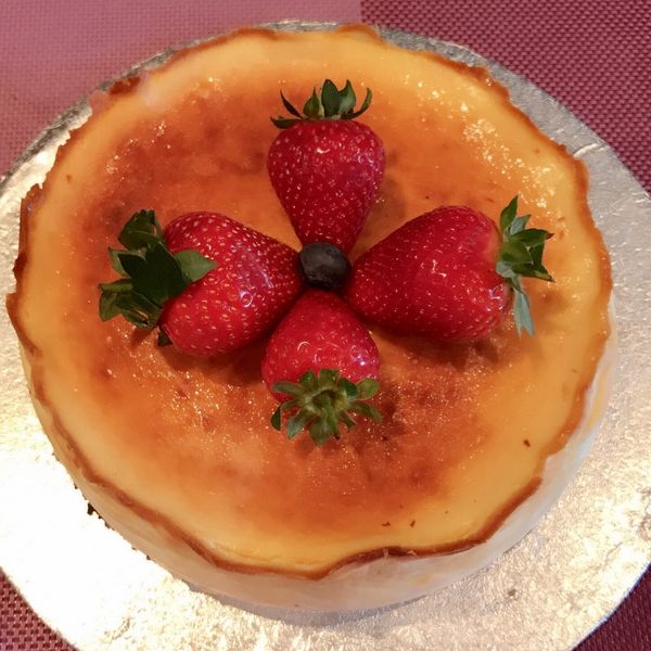 紐約重乳酪蛋糕佐覆盆子淋醬 水波爐烘烤：小精灵 一起做