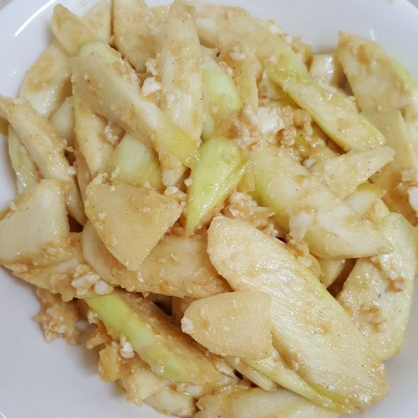 鹹蛋炒茭白筍：Ruby Wang 一起做