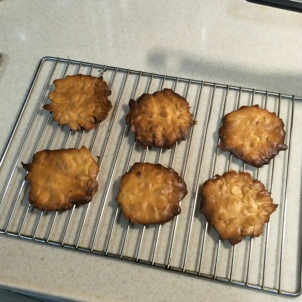 超好吃的杏仁瓦片 (全蛋):莎拉寶貝上菜囉... 一起做