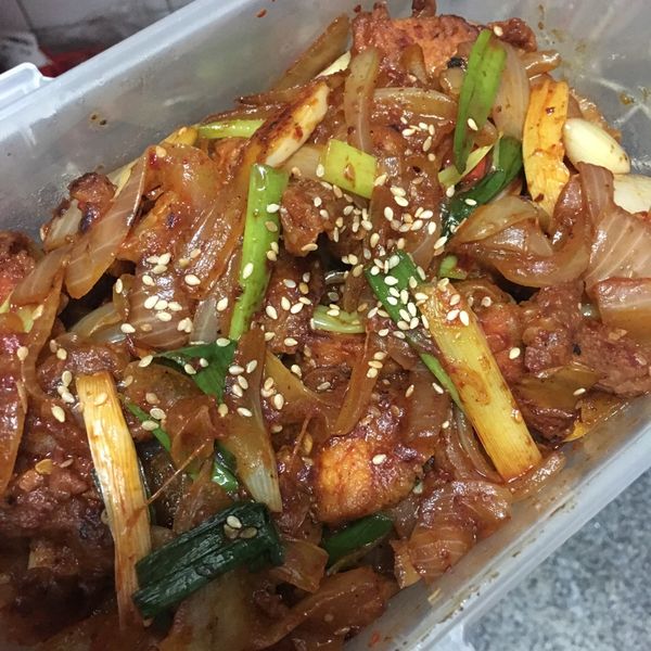 韓式辣炒五花肉：Vicky Wang 一起做