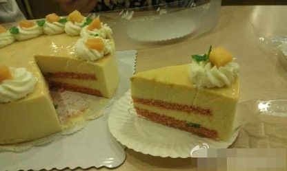 夏天的滋味~芒果乳酪慕斯蛋糕 : 小肉雯啊一起做