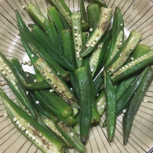 ♡乾煎秋葵♡：jia 一起做