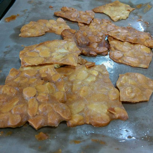 超好吃的杏仁瓦片 (全蛋):Numen 一起做