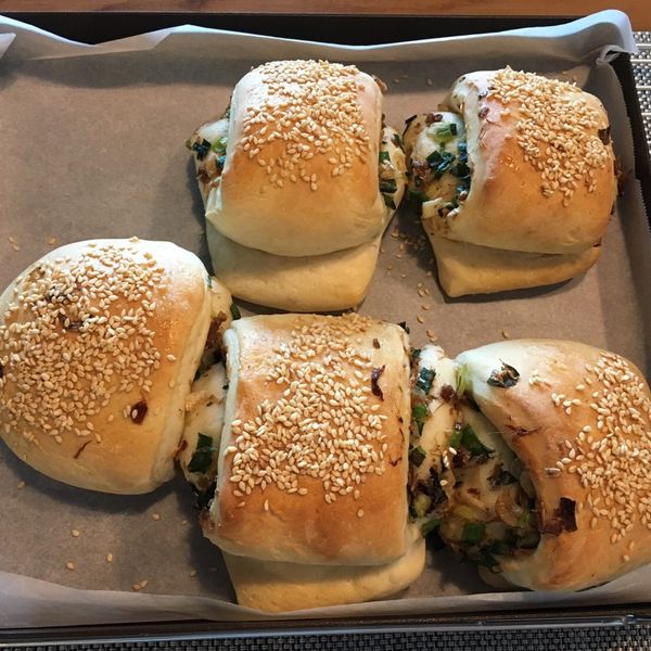 迷你蔥燒餅 : 豬飽飽一起做