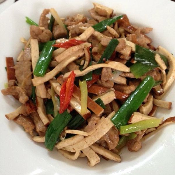 豆乾炒肉絲:人妻廚房日誌-Mandy 一起做