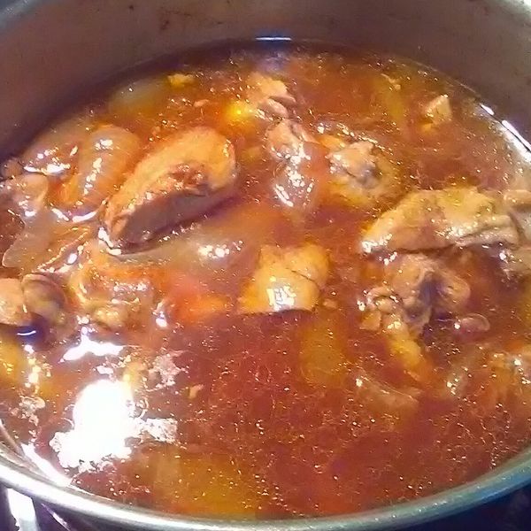 馬鈴薯燉雞(影片)：游甯喬 一起做