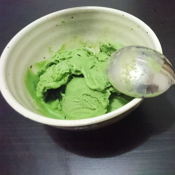 手作抹茶冰淇淋（抹茶アイスクリーム）：李品毅 一起做