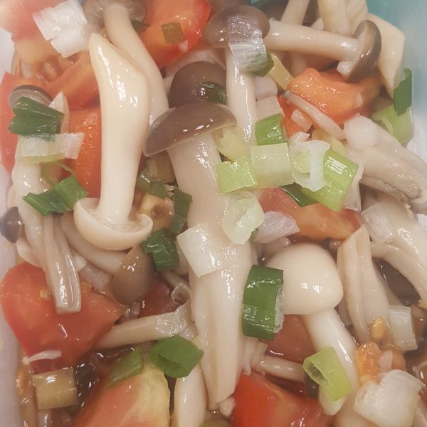 蒜味涼拌鮮菇 15分鐘開胃菜 : Shiau Yun Yan一起做