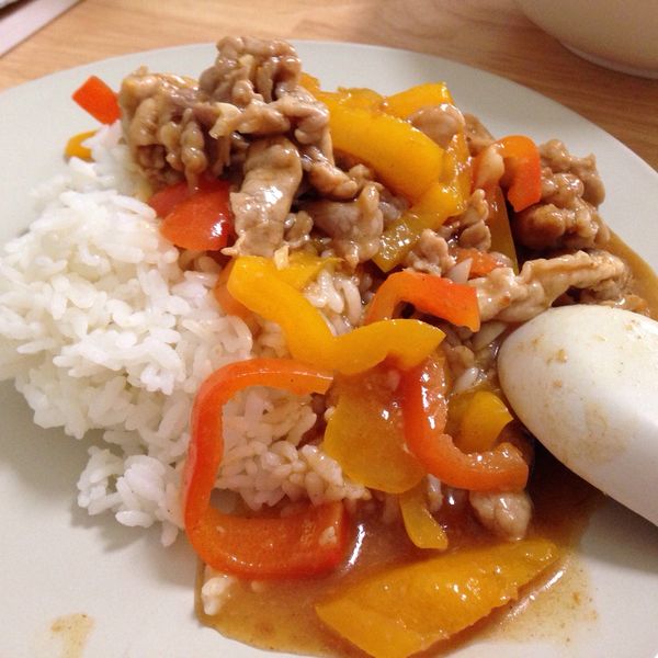 台味十足的 沙茶牛肉燴飯 : 唐先生一起做