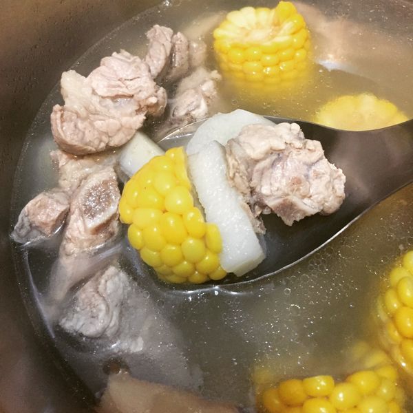 山藥排骨湯 : Yuan Yuan Chang一起做