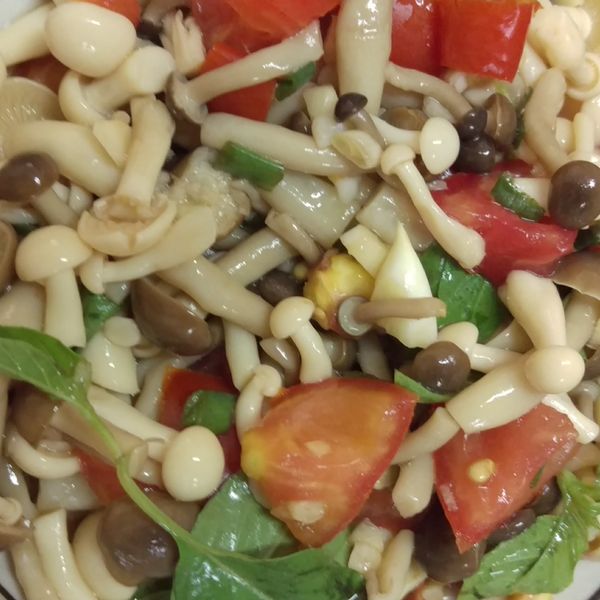 蒜味涼拌鮮菇 15分鐘開胃菜:劉藍藍 一起做