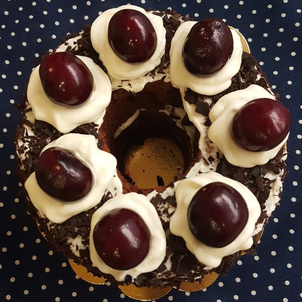 黑森林蛋糕：新手小廚娘可蘿依 一起做