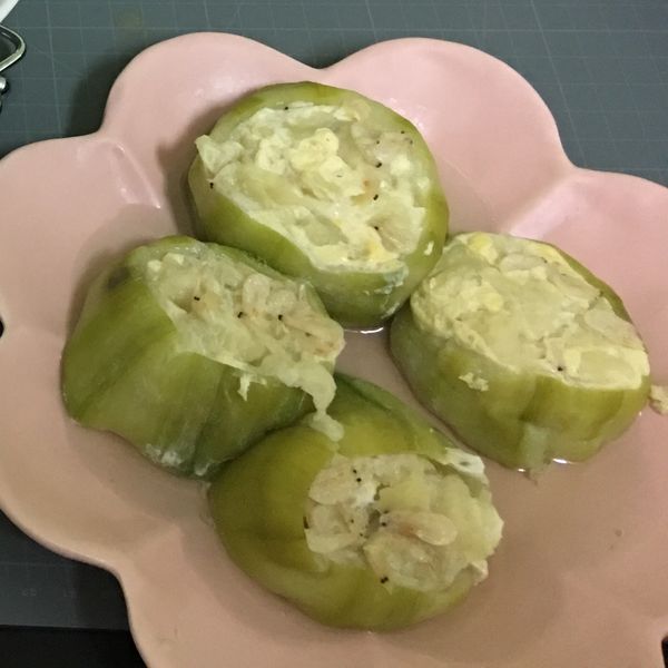 一菜二吃之絲瓜盅蒸蛋:鄭小蕾 一起做