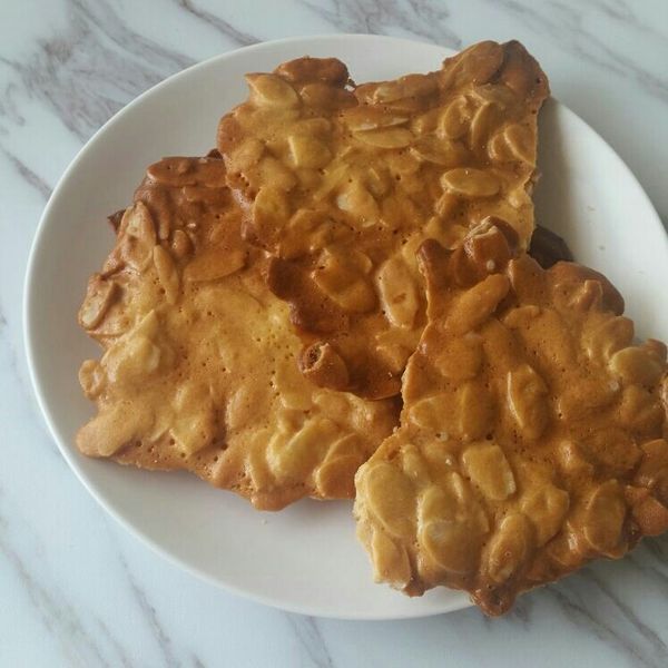 超好吃的杏仁瓦片 (全蛋):YI 一起做