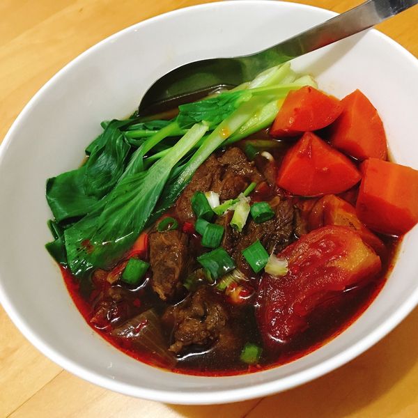 紅燒番茄牛肉麵_電鍋料理 [18食堂] : Patty Wen一起做