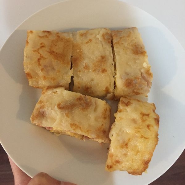 ［四哥小廚房］古早味Q彈蛋餅 : Ariel一起做