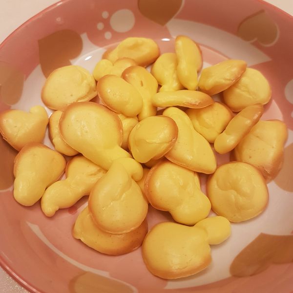 5分鐘無油蛋酥小餅乾-副食品9~12個月 : 小花姜一起做