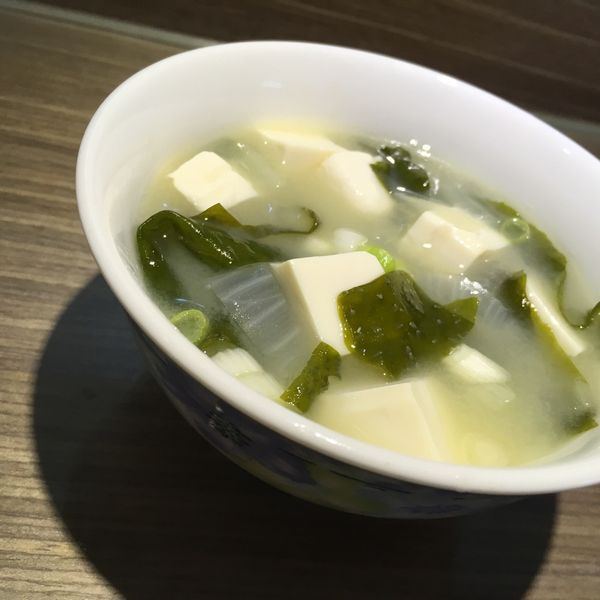 豆腐海帶芽味噌湯:全職媽媽瘋料理 一起做