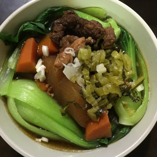 紅燒牛肉麵：Ringy Chien 一起做