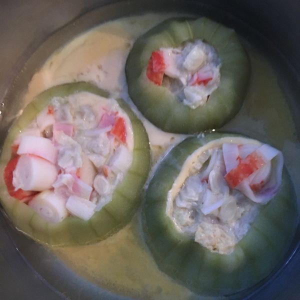 一菜二吃之絲瓜盅蒸蛋:Beckymomo 一起做