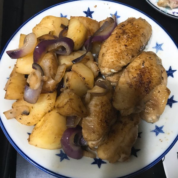 孜然雞翼配薯仔洋蔥：新手煮婦~喵 一起做