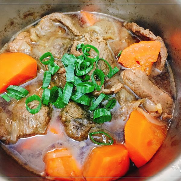 undefined：Cloudia Lee 一起做