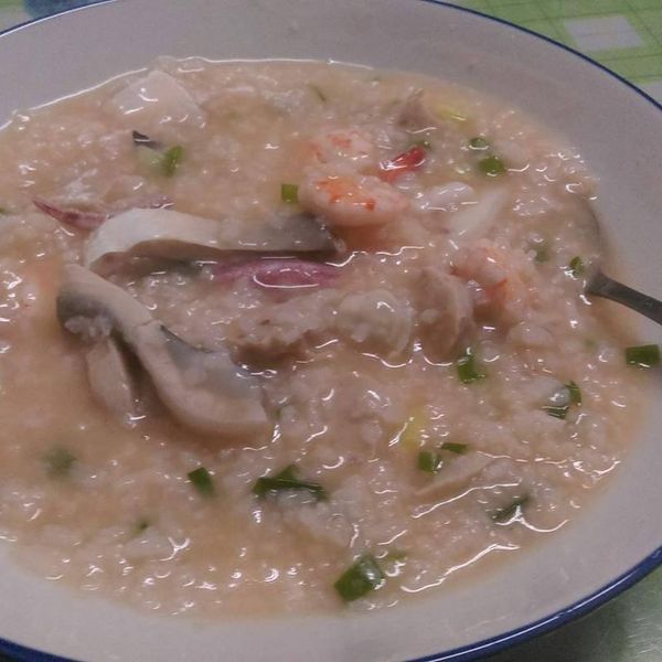 海鮮粥 : Dora Ke一起做