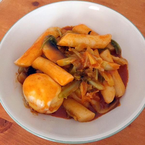 ▶︎韓國人教的◀︎韓式辣炒年糕！ : Soledad Lee一起做