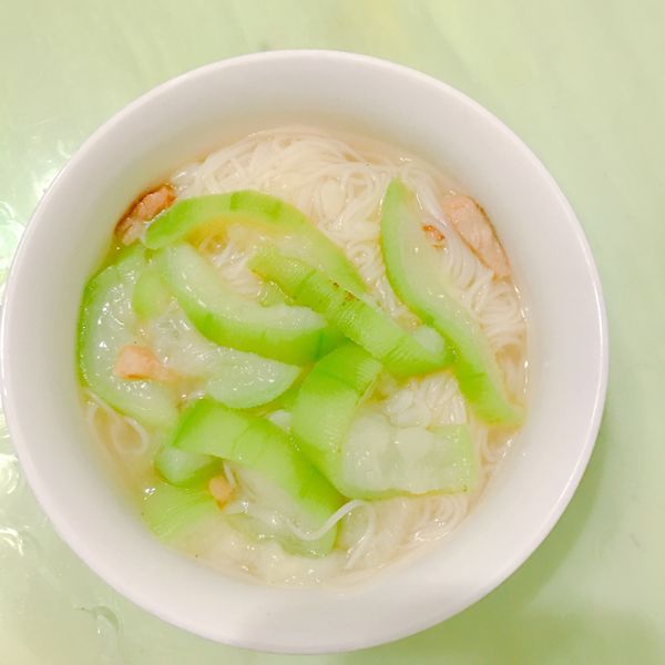 絲瓜蛤蜊麵線：羅秋月 一起做