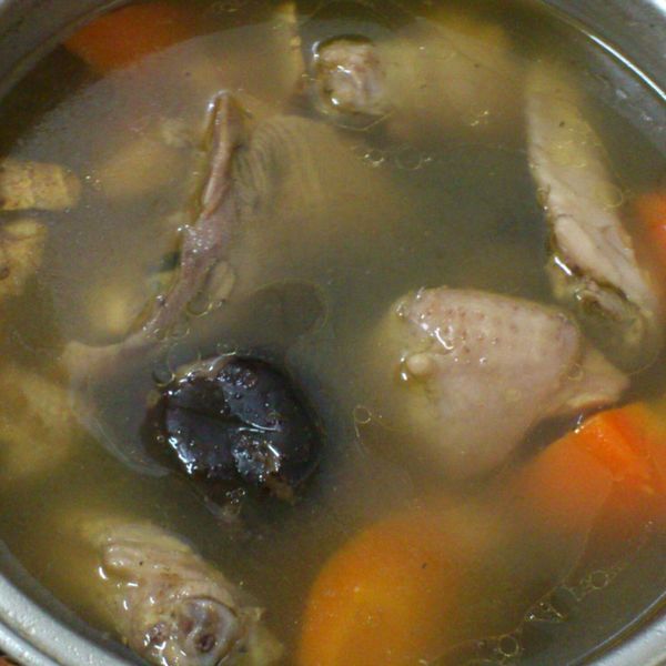 香菇雞湯🐔：容 一起做