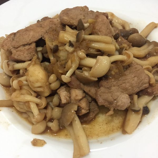 薑燒菇菇豬肉:Mia Liu 一起做