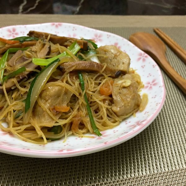 台式炒米粉(炊粉) : Julie一起做