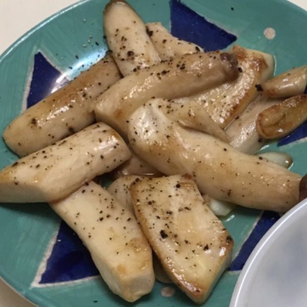 蒜香奶油杏包菇：Eva Wang 一起做