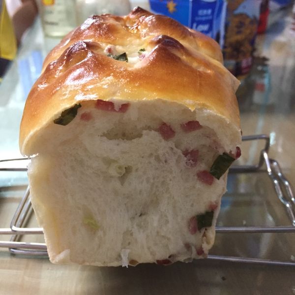 火腿香蔥捲~ 軟香拉絲麵包：Sandy Kung 一起做