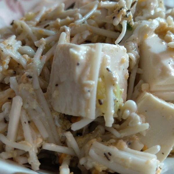 滑蛋金針燴豆腐 : 陳小柔一起做