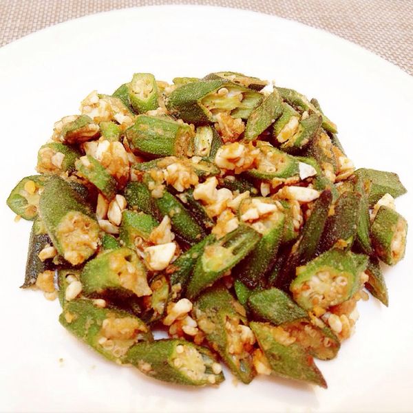 undefined：貴婦小靜 一起做