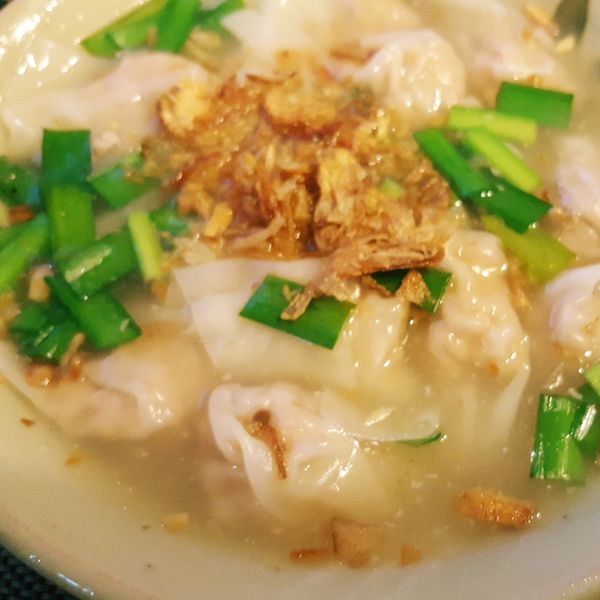 台式餛飩湯(自製餛飩)：安妮 一起做