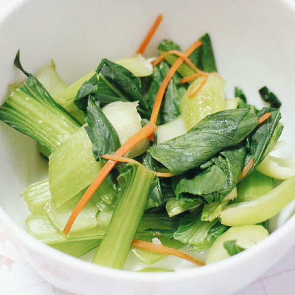 清炒青江菜：凜亞 一起做