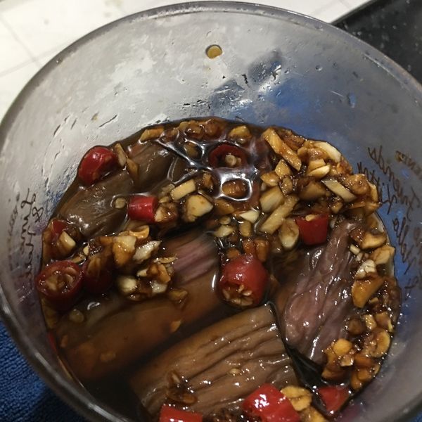 五分鐘上菜-涼拌茄子：高麥 一起做