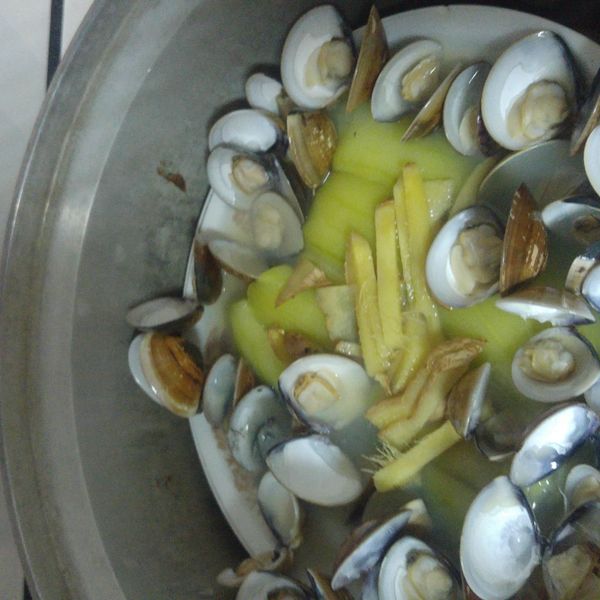 清蒸蛤蠣絲瓜 : 柯莉棋一起做