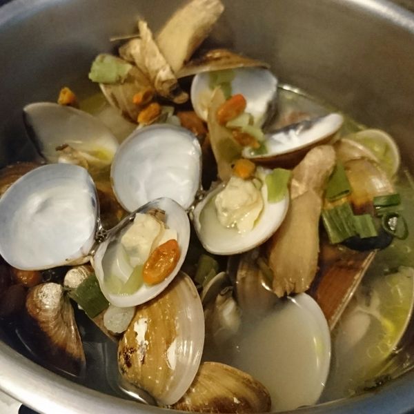 酒蒸蛤蜊(電鍋版) @188懶人料理 : Yi Hsiang Huang一起做