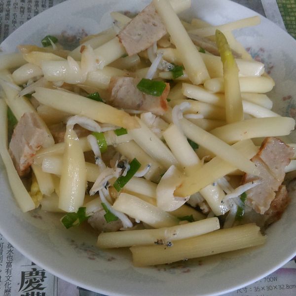 ㄚ曼達的廚房~清炒蘆筍 : Eva一起做