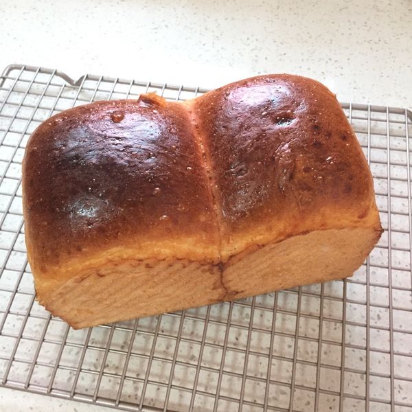 吳寶春師傅金牌牛奶吐司配方（12兩） : 丁胚牙一起做