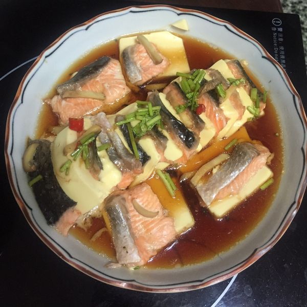 超開胃豆腐蒸鮭魚【深夜食堂x鮮食家】：劉沛君 一起做