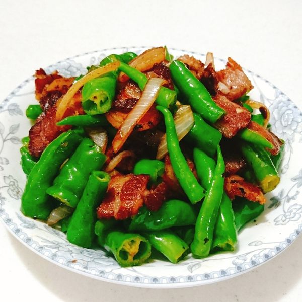 臘肉糯米椒炒豆干：Shirleysu☆灶咖 一起做