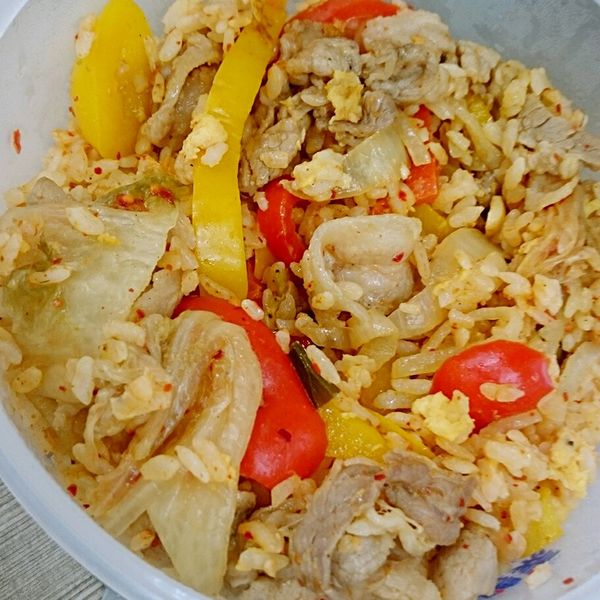 泡菜豬肉炒飯 : 康小儀一起做