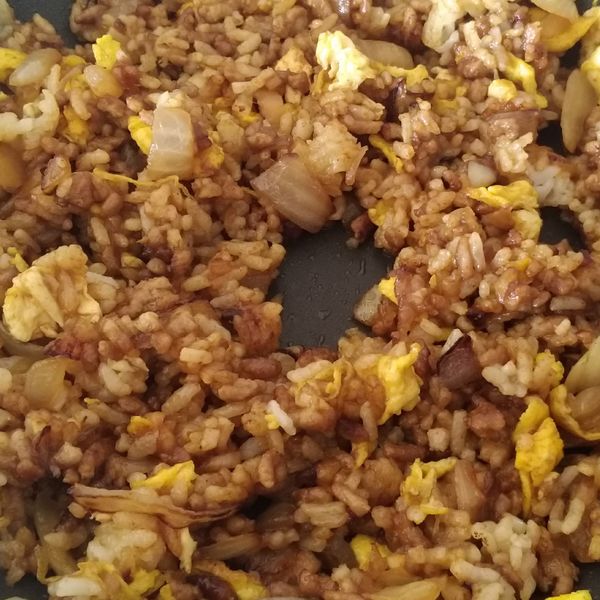 咖哩控看過來！簡單又濃郁的咖哩蛋炒飯 : Ting🐟一起做