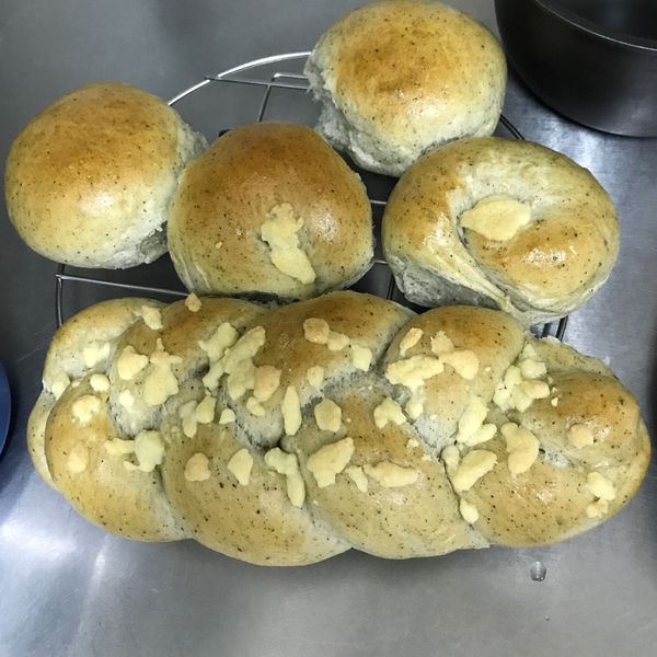 鮮奶油麵包：企鵝好愛煮 一起做