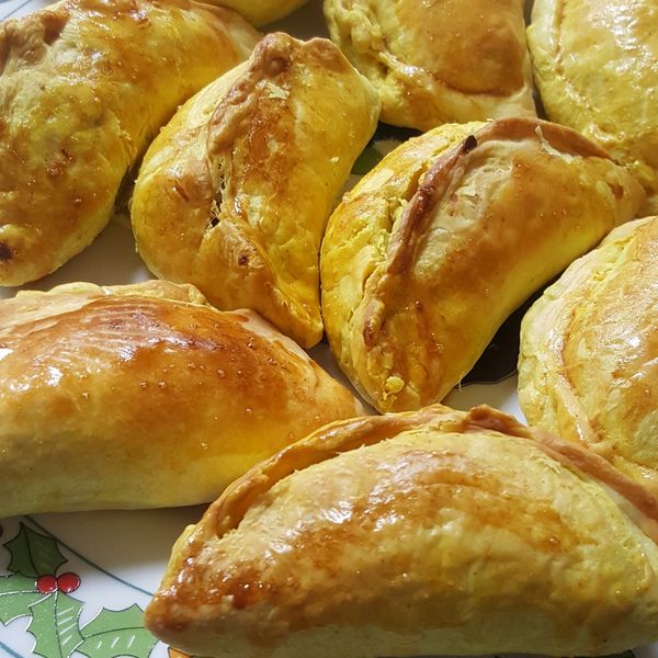 杏鮑菇咖哩餃：盧玉燕 一起做